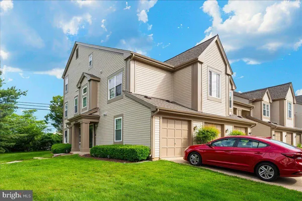 $348,000 | 20000 Gateshead Circle, Unit 806, Germantown, MD 20876