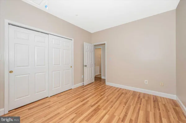 $348,000 | 20000 Gateshead Circle, Unit 806, Germantown, MD 20876