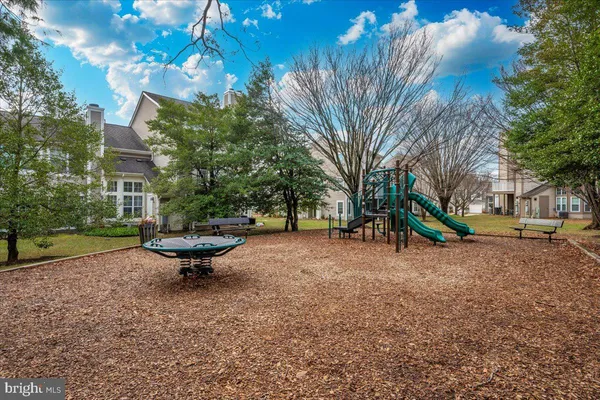 $348,000 | 20000 Gateshead Circle, Unit 806, Germantown, MD 20876