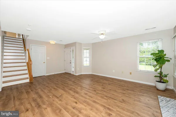 $348,000 | 20000 Gateshead Circle, Unit 806, Germantown, MD 20876