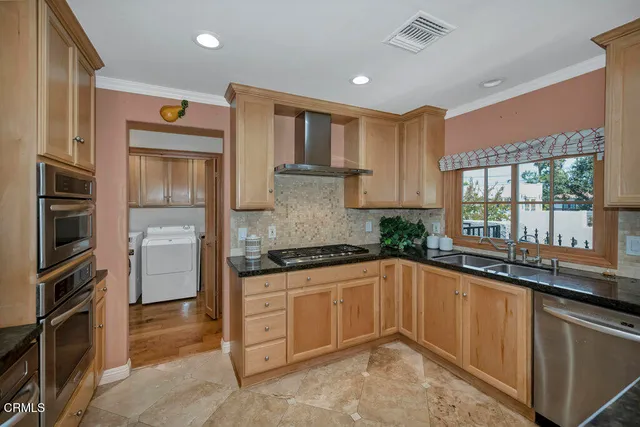 $1,495,000 | 117 Brocadero Place, Pasadena, CA 91105