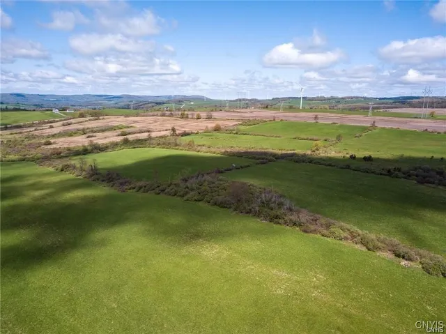 $499,000 | 475 Dise Road, Little Falls Town, NY 13365