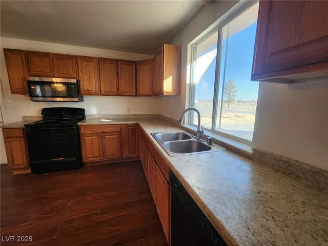 $1,250 | 2640 Tough Girl Road, Pahrump, NV 89060