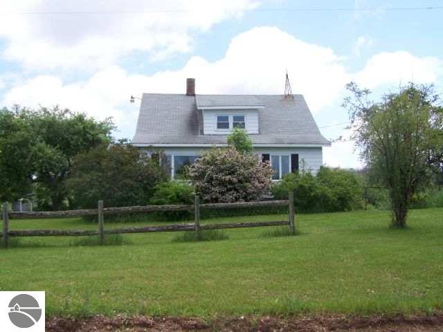 4011 South 7 1/2 Road Harrietta, MI 49638 - Photo 2 of 13 1697896-1.JPG