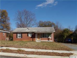 4136 Tillman Road Charlotte, NC 28208 - Photo 1 of 7 Gallery Image 1