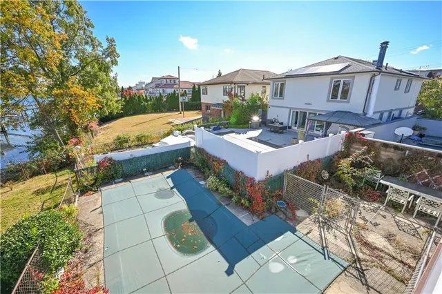 $1,675,000 | 2687 East 66th Street | Mill Basin