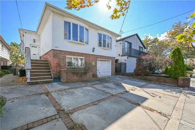 $1,675,000 | 2687 East 66th Street | Mill Basin