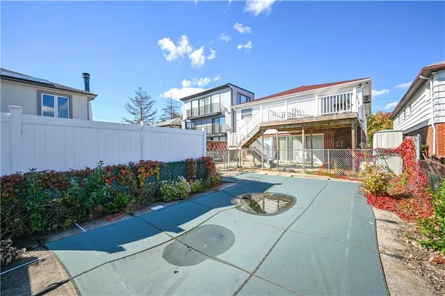 $1,675,000 | 2687 East 66th Street | Mill Basin