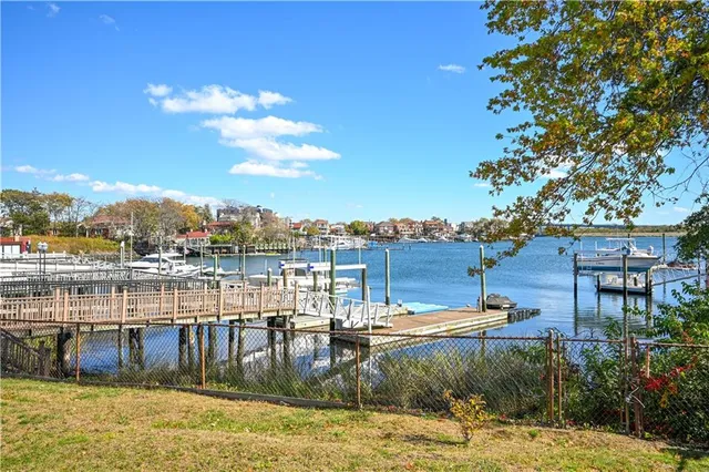 $1,675,000 | 2687 East 66th Street | Mill Basin