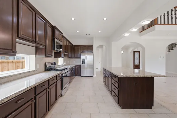 $669,000 | 8403 Greenridge Manor Lane, Spring, TX 77389