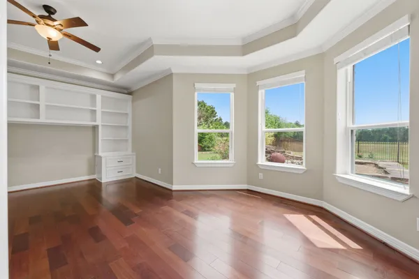 $699,000 | 8403 Greenridge Manor Lane, Spring, TX 77389