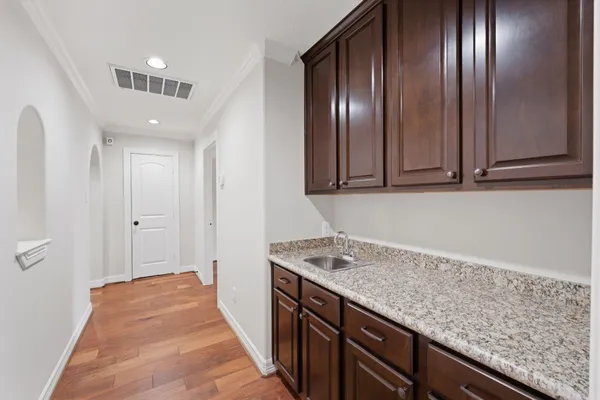 $699,000 | 8403 Greenridge Manor Lane, Spring, TX 77389