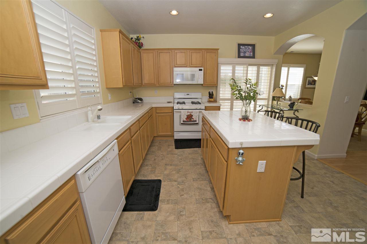 1727 Burwood Circle Reno, NV 89521 - Photo 3 of 25 Photo 3