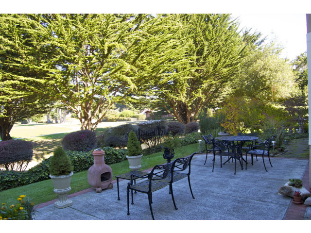 361 Eagle Trace Drive Half Moon Bay, CA 94019 - Photo 24 of 25 a view of a tables and chairs in a patio