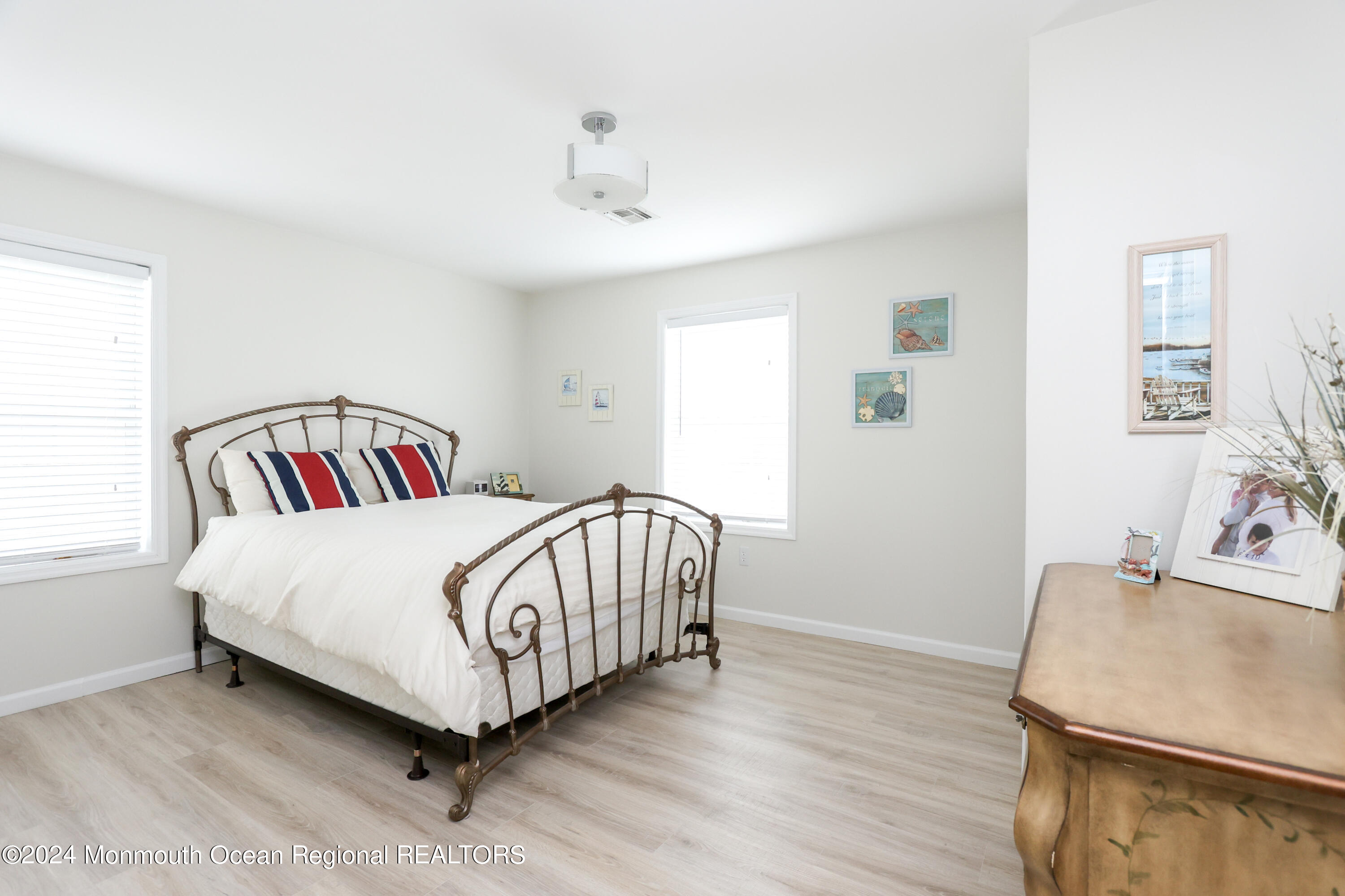 65 Tarpon Road Tuckerton, NJ 08087 - Photo 25 of 60 1S1A0533
