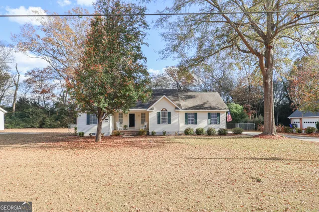 $339,900 | 215 Stonefield Circle, Macon, GA 31216
