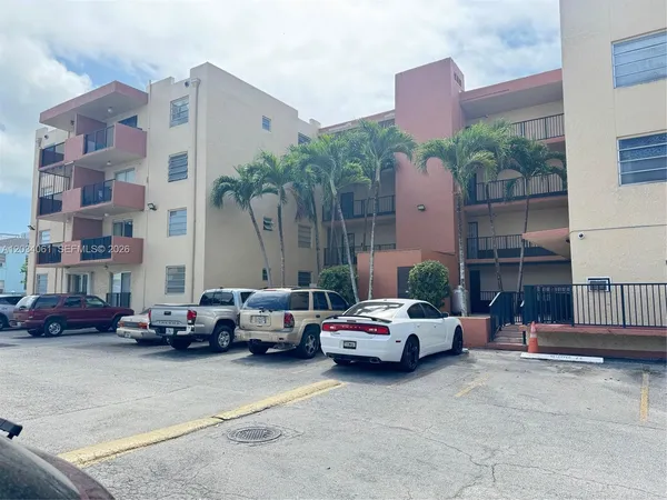 $2,000 | 677 Southwest 9th Avenue, Unit 407, Miami, FL 33130