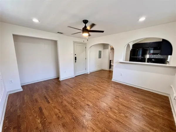$1,450 | 5506 Miller Avenue, Unit 107, Dallas, TX 75206