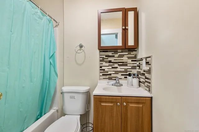 $850,000 | 350 Bunnell Street, Bridgeport, CT 06607