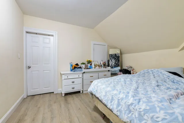 $850,000 | 350 Bunnell Street, Bridgeport, CT 06607