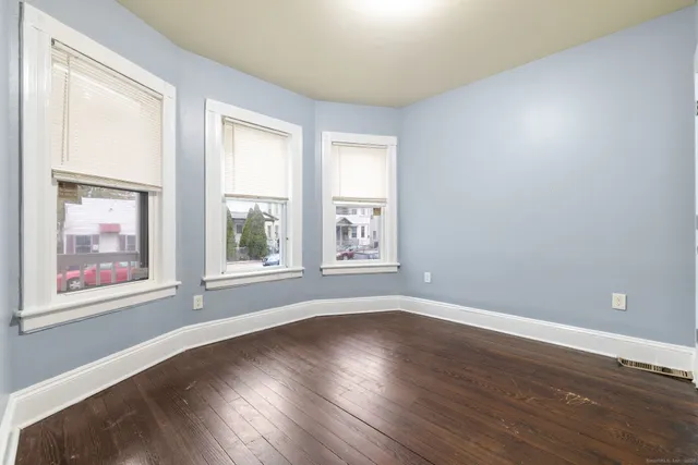 $850,000 | 350 Bunnell Street, Bridgeport, CT 06607