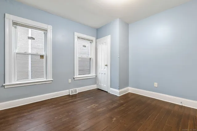 $850,000 | 350 Bunnell Street, Bridgeport, CT 06607