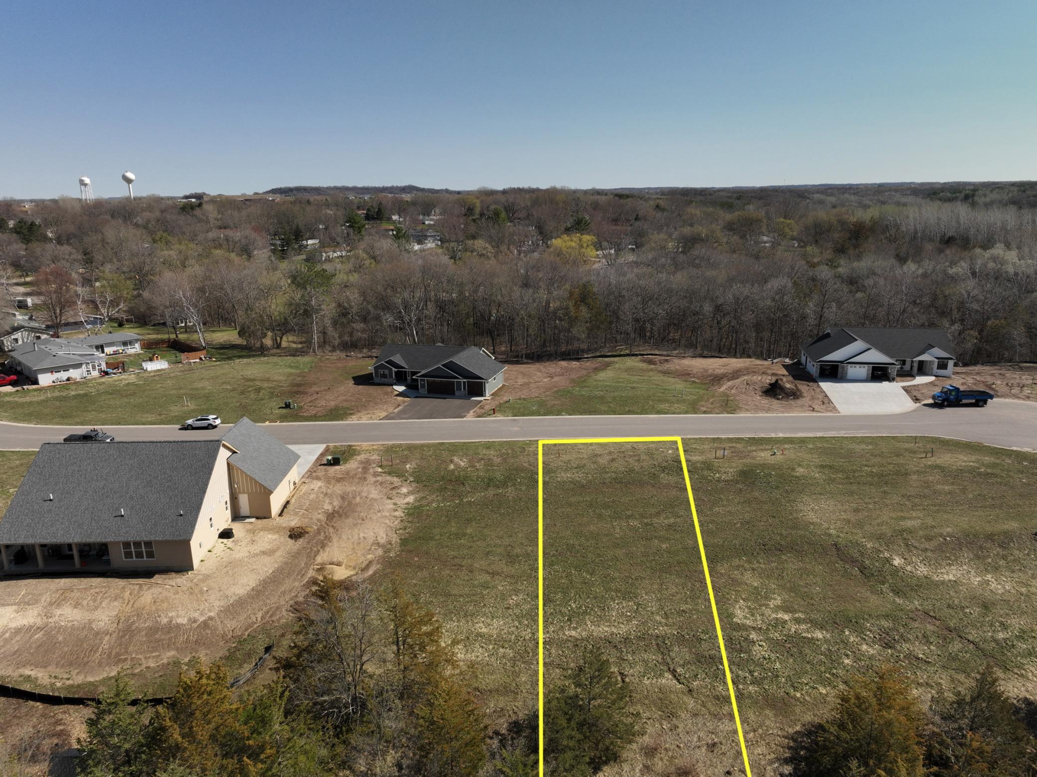 325 Linden Road Prescott, WI 54021 - Photo 7 of 12 Gallery Image 7