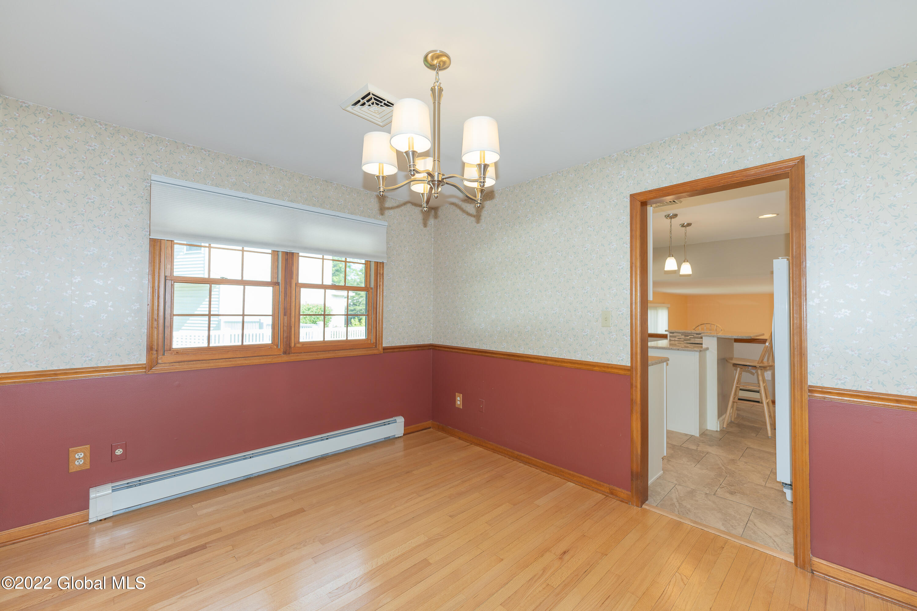 15 Summit Road Bethlehem, NY 12054 - Photo 12 of 41 2 Dining 2