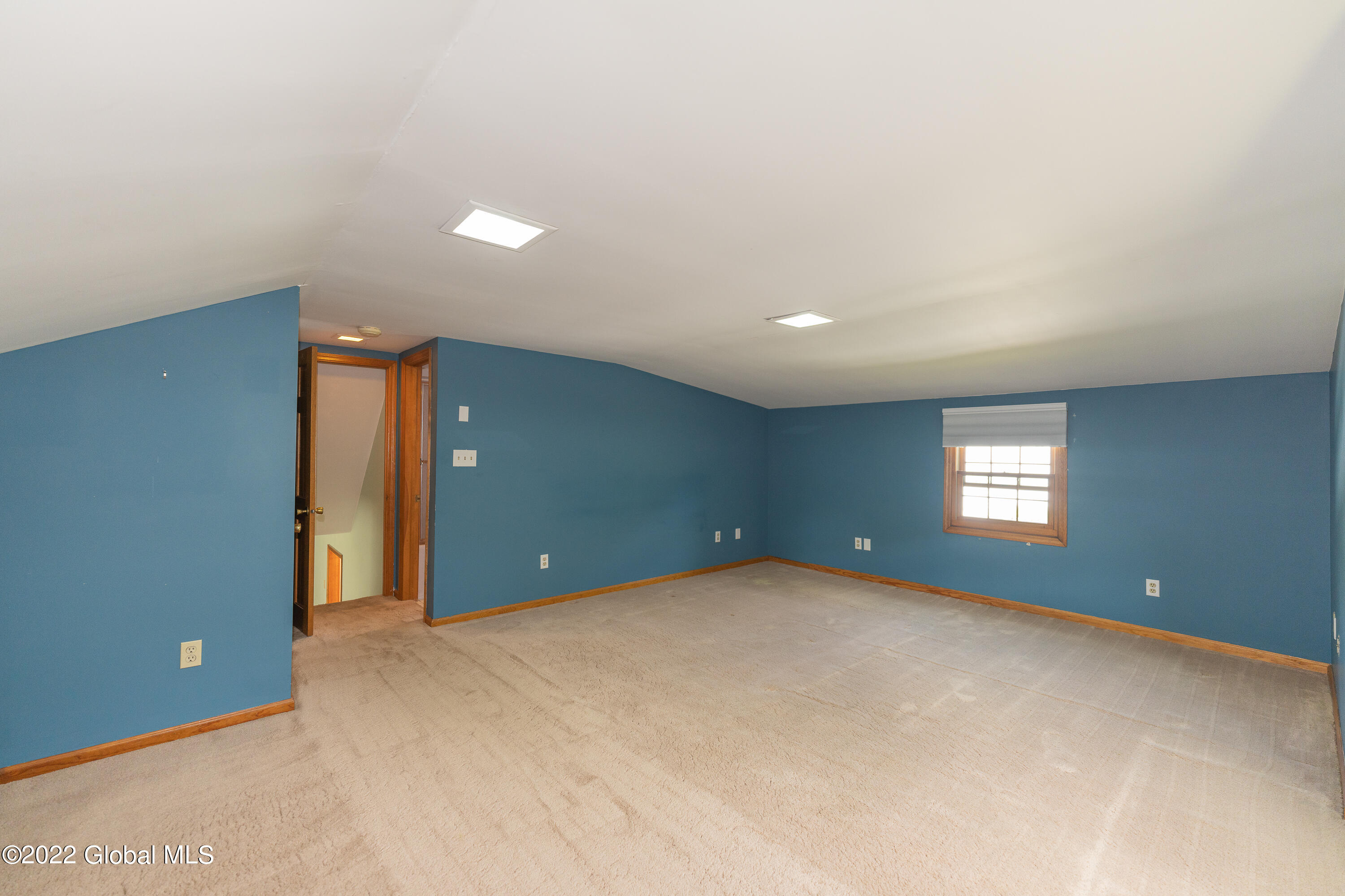 15 Summit Road Bethlehem, NY 12054 - Photo 31 of 41 5 Loft 3