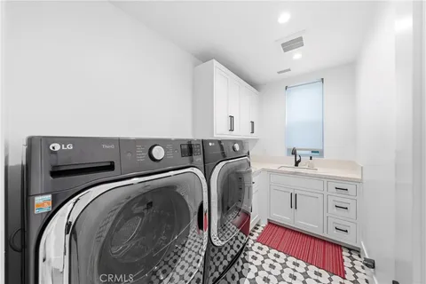 $2,995,000 | 608 13th Street, Huntington Beach, CA 92648