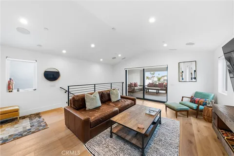 $2,995,000 | 608 13th Street, Huntington Beach, CA 92648