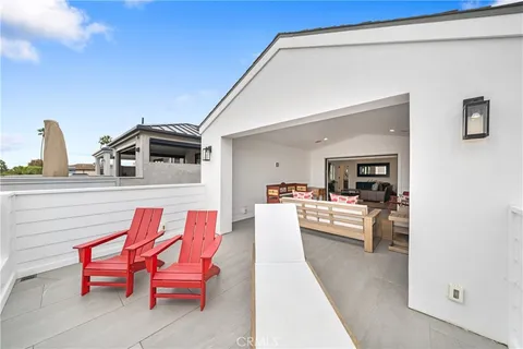 $2,995,000 | 608 13th Street, Huntington Beach, CA 92648