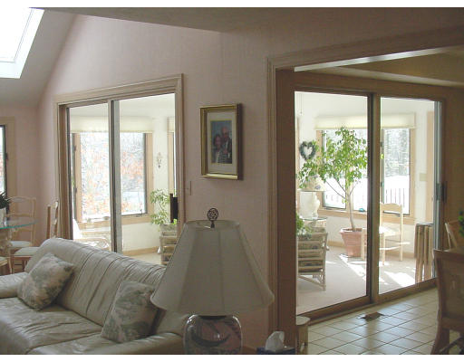 2 Coachman Ridge Road Shrewsbury, MA 01545 - Photo 8 of 29 Gallery Image 8