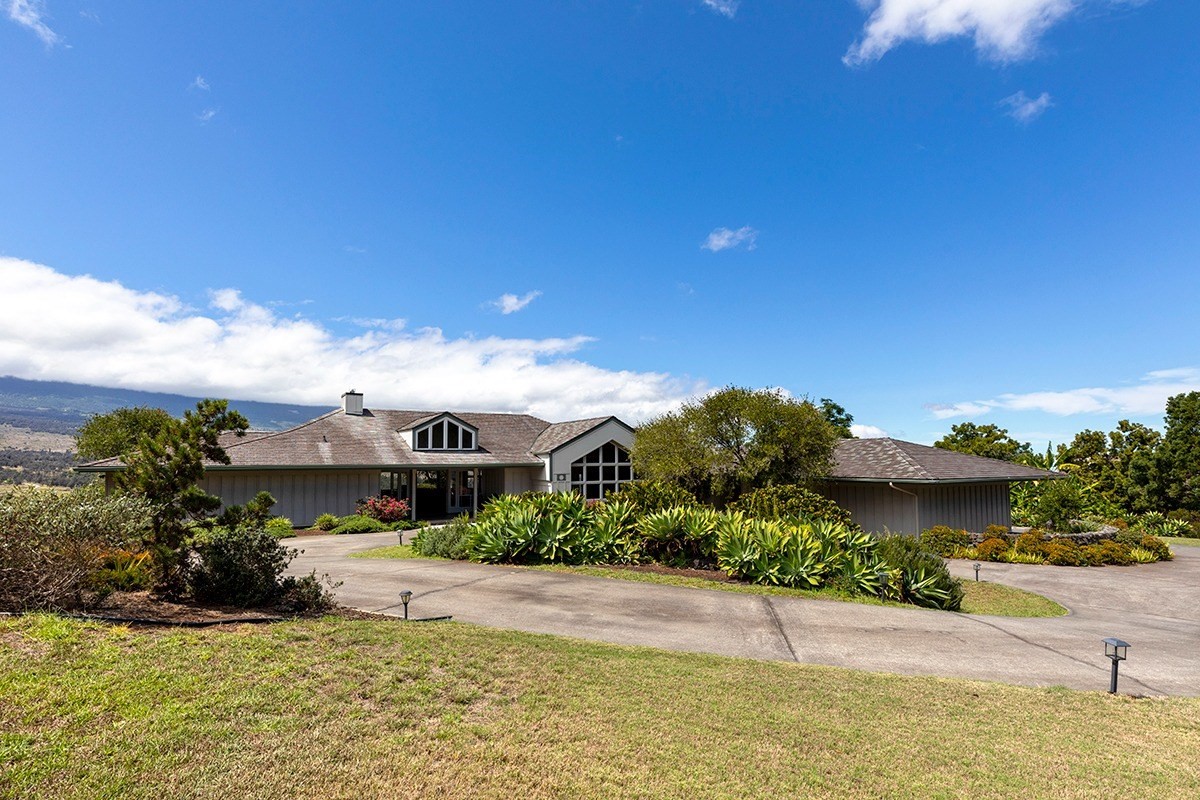 71-1644 Puu Napoo Drive Kailua-Kona, HI 96740 - Photo 1 of 28