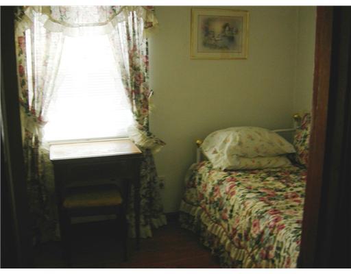 2926 Middletown Road Sheraden, PA 15204 - Photo 11 of 17 Other. Third Bedroom