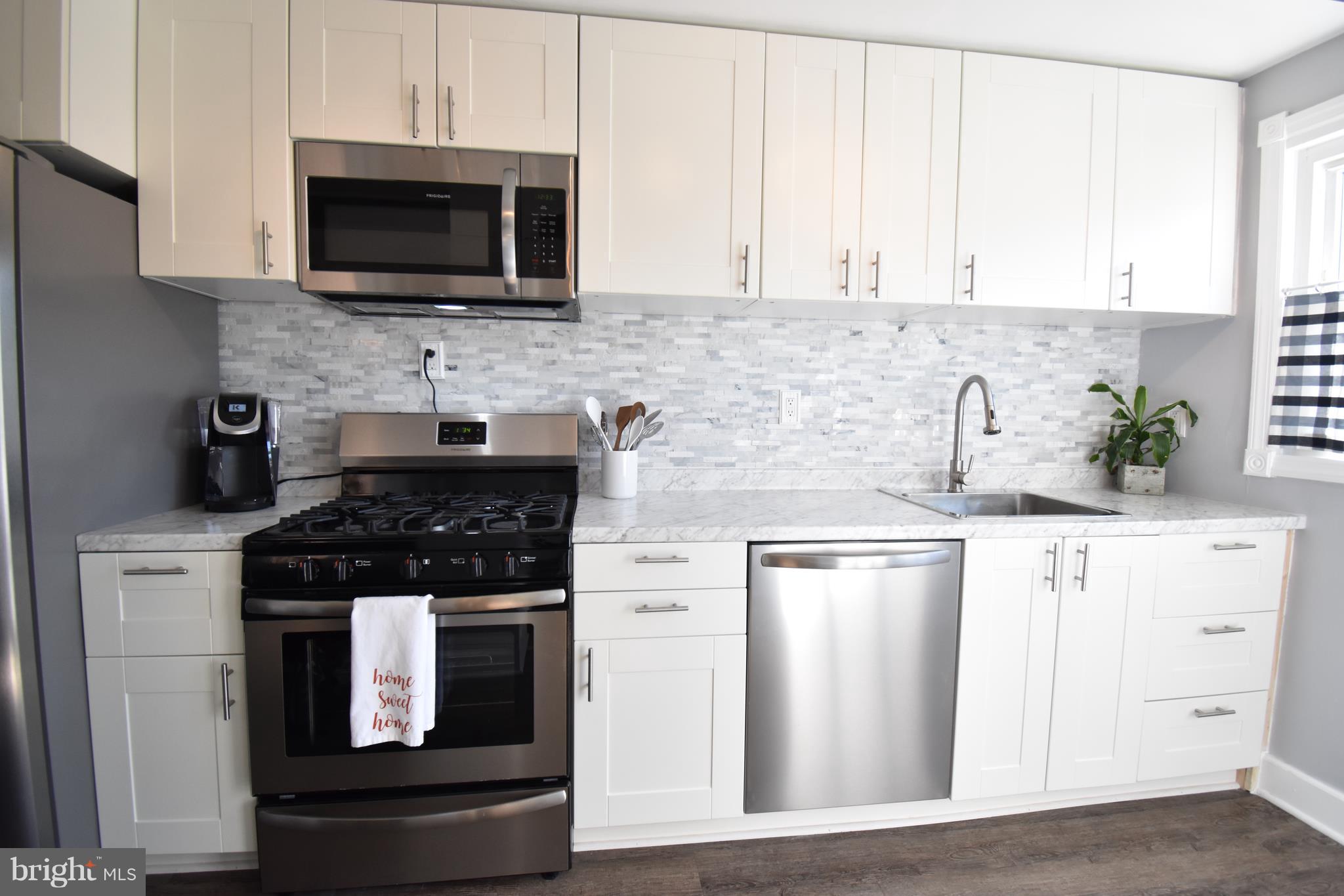 7833 Harold Road Baltimore, MD 21222 - Photo 14 of 34