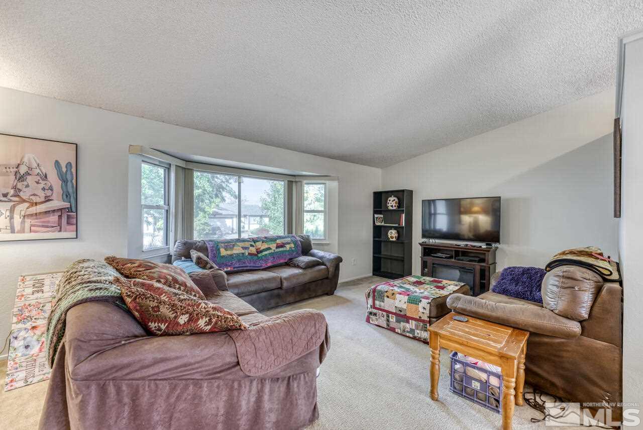 8532 Moth Circle Reno, NV 89506 - Photo 7 of 27 Photo 7