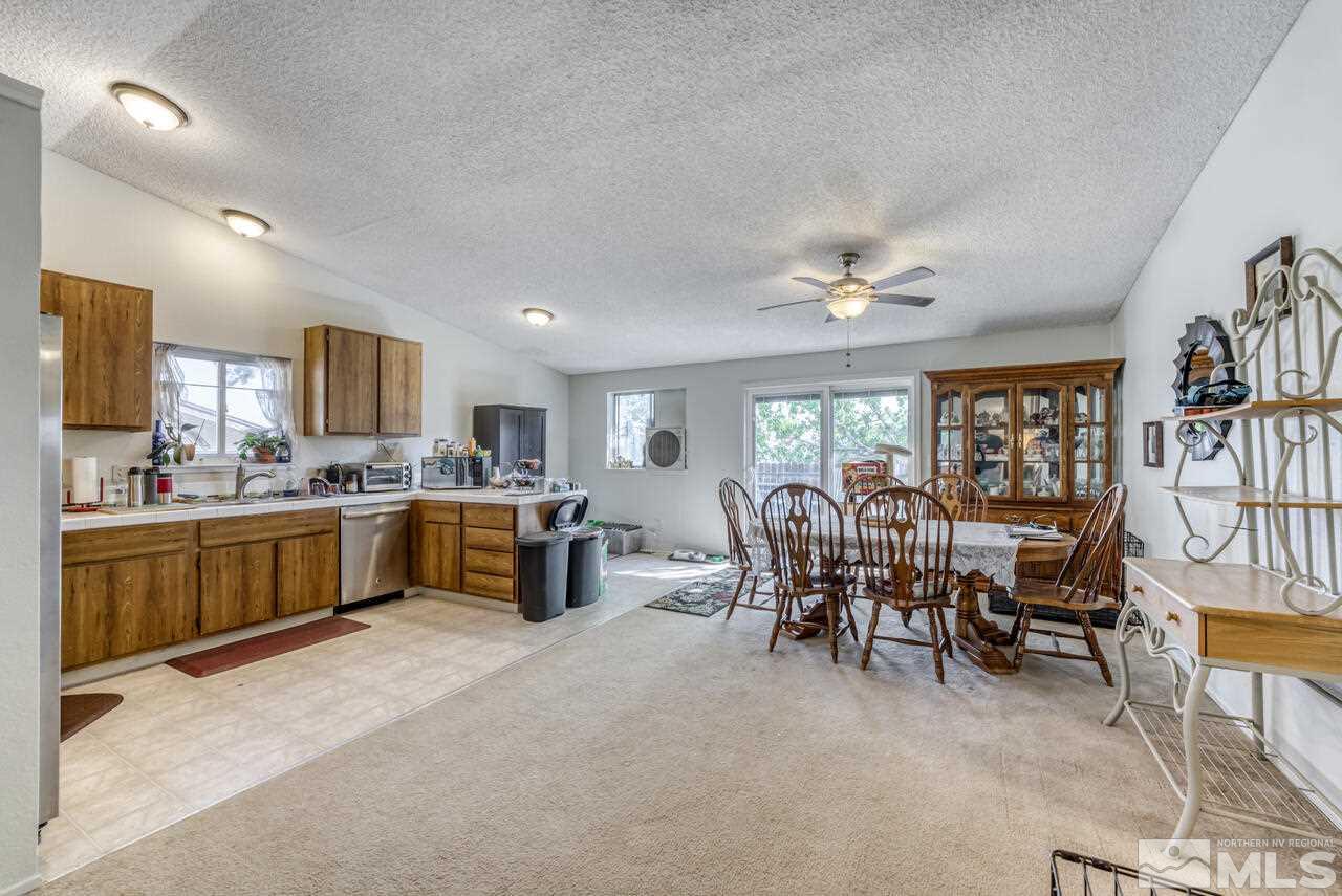 8532 Moth Circle Reno, NV 89506 - Photo 10 of 27 Photo 10