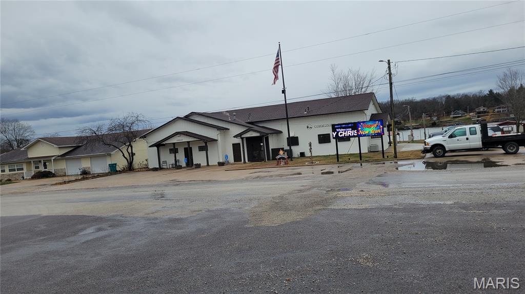 339 Oak Road Cuba, MO 65453 - Photo 7 of 9