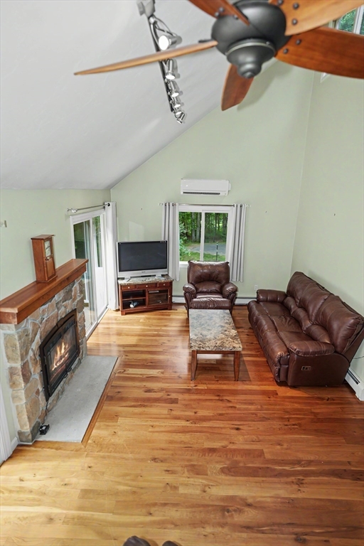 7 Daniels Road Mendon, MA 01756 - Photo 29 of 42 Gallery Image 29