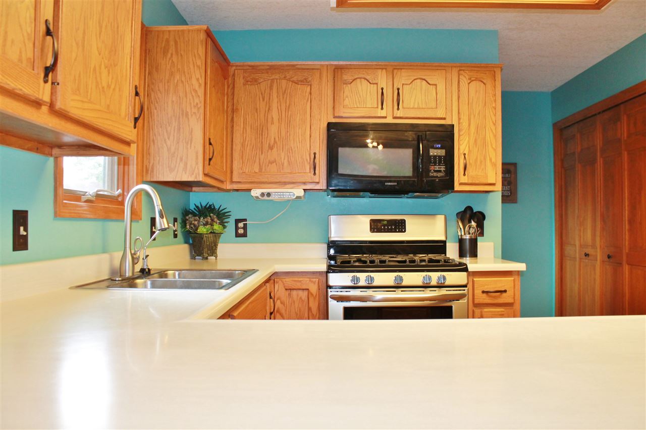 10808 Wild Ridge Place Fort Wayne, IN 46818 - Photo 8 of 33 Gallery Image 8