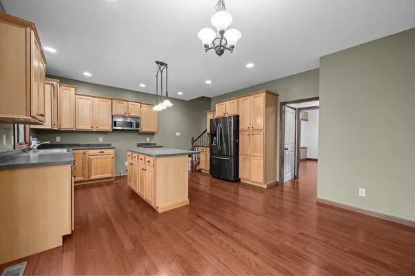 $579,999 | 1338 West 61st Street, Davenport, IA 52806