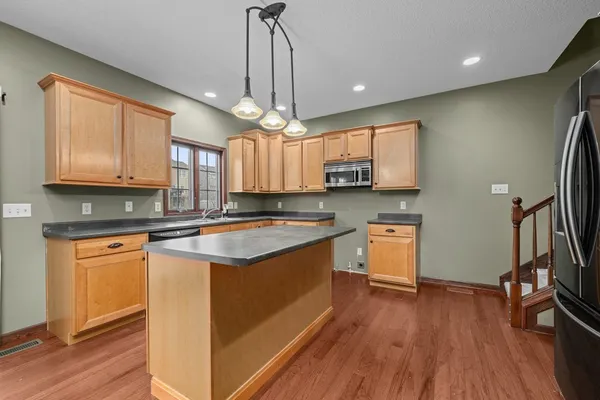 $579,999 | 1338 West 61st Street, Davenport, IA 52806