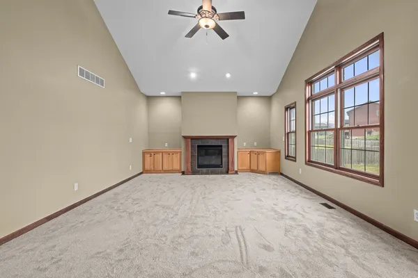$579,999 | 1338 West 61st Street, Davenport, IA 52806