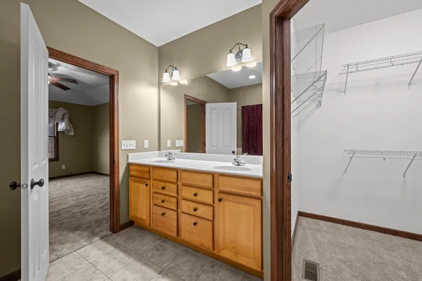 $579,999 | 1338 West 61st Street, Davenport, IA 52806