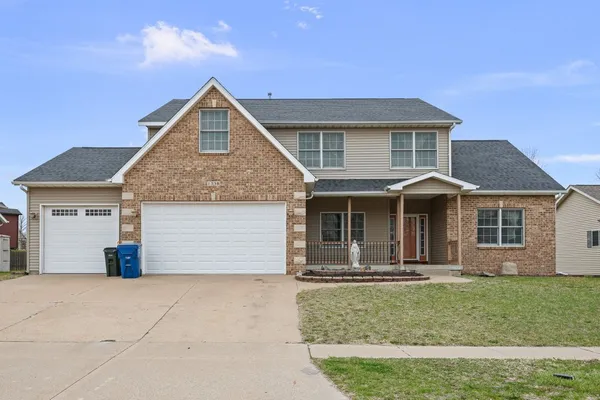 $579,999 | 1338 West 61st Street, Davenport, IA 52806