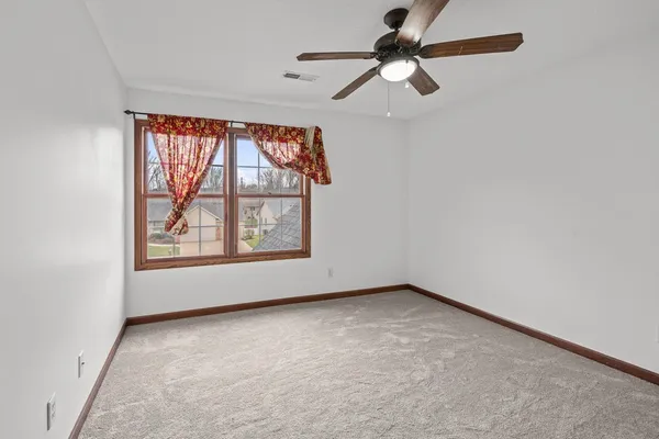 $579,999 | 1338 West 61st Street, Davenport, IA 52806