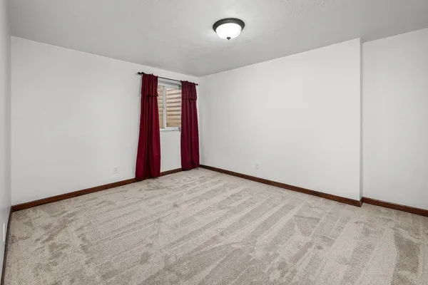 $579,999 | 1338 West 61st Street, Davenport, IA 52806