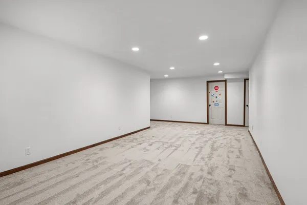 $579,999 | 1338 West 61st Street, Davenport, IA 52806