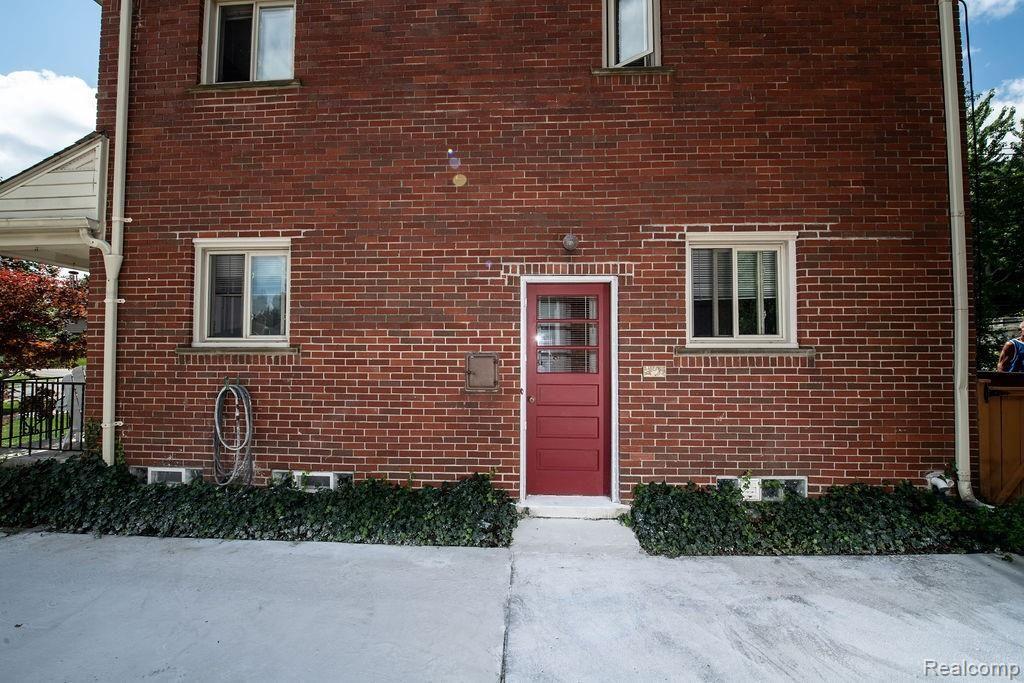 2505 Oliver Road Royal Oak, MI 48073 - Photo 22 of 23